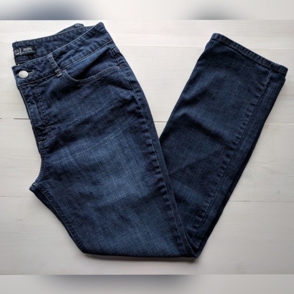 lee riders midrise straight leg jean